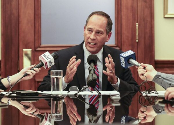 The lawsuit, which Sen. Joe Scarnati’s campaign could attempt to refile, could pose a chilling effect on journalists' and the public’s access to public records. (Steven M. Falk / Philadelphia Inquirer)