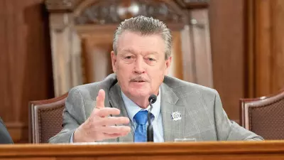 Sen. James Brewster has introduced a bill to ban Pennsylvania state lawmakers from receiving "per diem" expense payments for travel, lodging in addition to their full-time salaries. (James Robinson / Pennsylvania Senate Democratic Caucus)