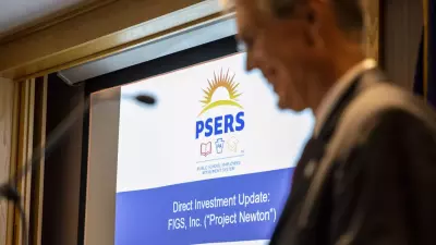 Some members of the board unsuccessfuly tried to oust Glen Grell, the former Republican state legislator who leads the PSERS fund, and investment chief James H. Grossman Jr. (pictured here), a fund veteran who is the highest-paid employee in state government. (TYGER WILLIAMS / Philadelphia Inquirer)
